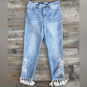Boutique Fairy Boho Embroider Floral Fringe Tassel Hem Cropped Jeans